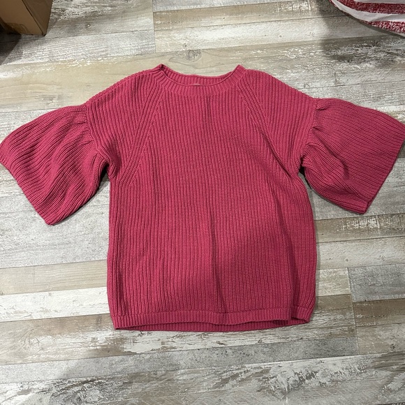 LOFT Outlet magenta pink knit pullover sweater.In excellent condition!Crew neck. - Picture 1 of 7